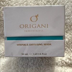 Immortajell Wrinkle Diffusing Mask - White and Blue